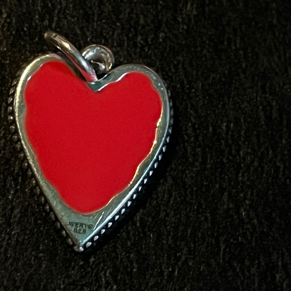 James Avery beautiful enamel ❤️ charm - Picture 3 of 4